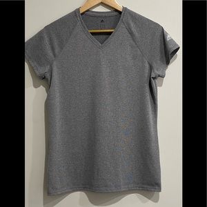 Adidas top